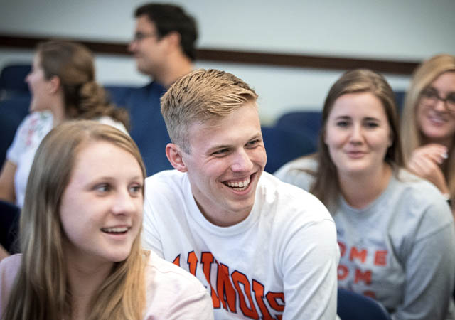 students new to campus participate in orientation