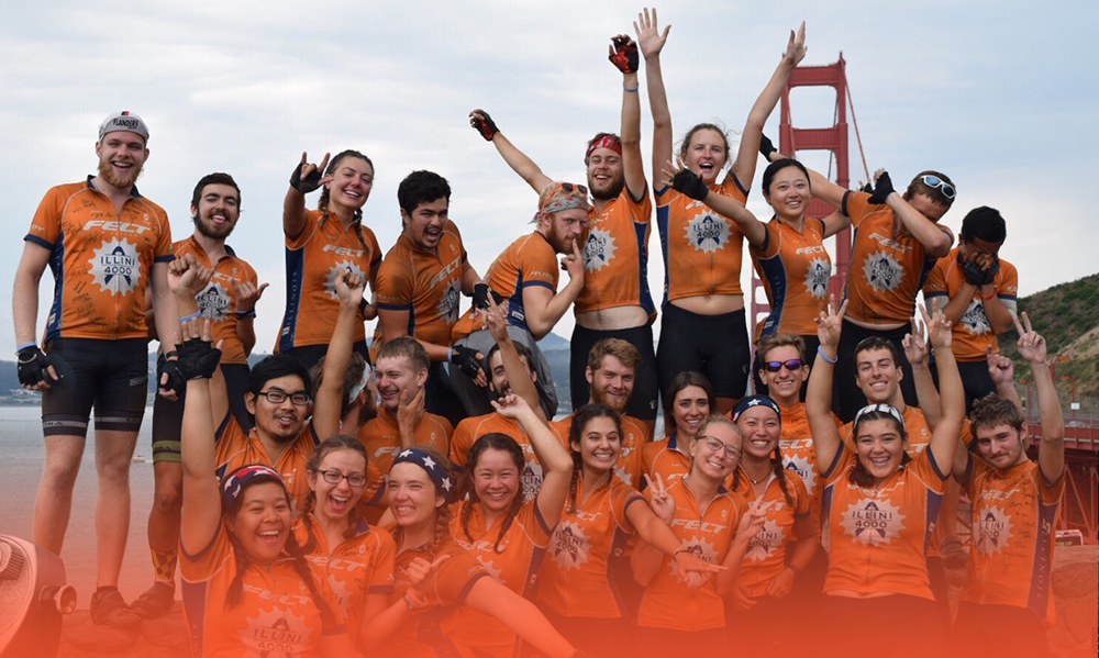Julissa and her Illini 4000 teammates posing by the Golden Gate Bridge